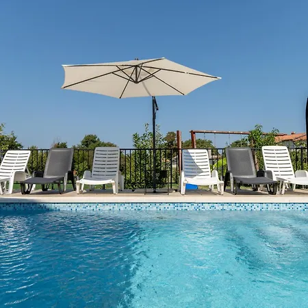 Сasa de vacaciones Two Stone Iva *